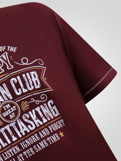 D555 Baldwin Grumpy Old Man Club Print Crew Neck T-shirt Burgundy/ Black Twist - T-shirts - Grote Maten T-shirts Heren