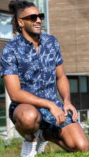 D555 Truro Hawaiian AOP Short Sleeve Button Down Collar Shirt Navy - Overhemden - Overhemden Grote Maten Heren
