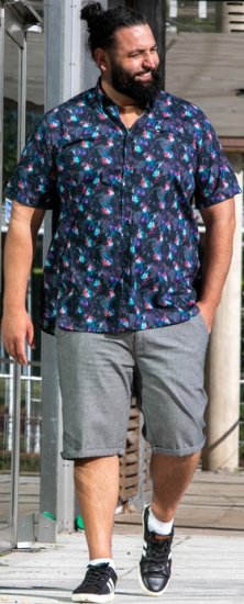 D555 Farnborough Short Sleeve Guitar AOP Shirt With Hidden Button Down Black - Overhemden - Overhemden Grote Maten Heren