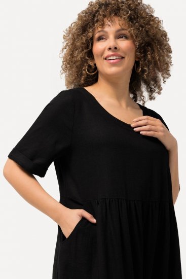 Ulla Popken 829837 Jurk van linnenmix met korte mouwen Zwart - Zomerjurken - Zomerjurken in grote maten