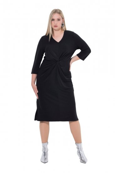 Ulla Popken 836514 Midi-jurk met driekwartmouwen Zwart - Midi jurken - Midi jurken in grote maten