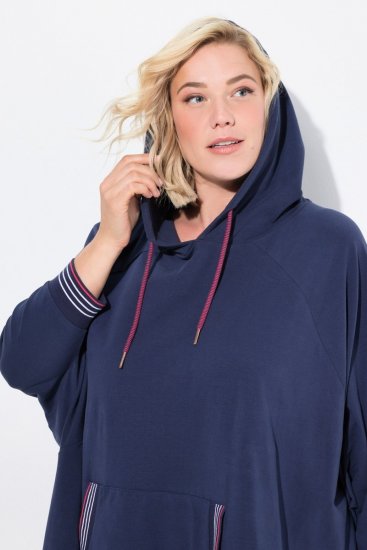 Ulla Popken 837190 Loungeponcho met capuchon Donkerpaars - Pyjama's en Loungewear - 