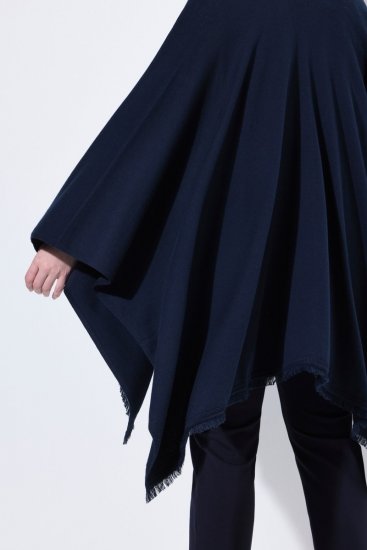 Ulla Popken 841117 Oversized gebreide poncho met strass Donkerblauw - Poncho's & capes - 