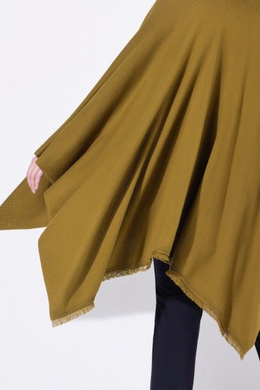 Ulla Popken 841117 Oversized gebreide poncho met strass Olijfgroen - Poncho's & capes - 