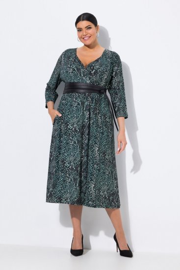 Ulla Popken 841839 Jersey jurk met dierenprint en driekwartmouwen Donkergroen - Midi jurken - Midi jurken in grote maten