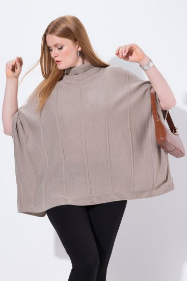 Ulla Popken 844996 Geribde merinoponcho met col Lichtbruin - Poncho's & capes - 