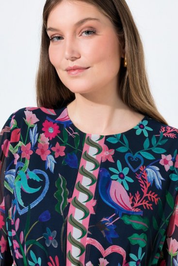 Ulla Popken 845649 Gebloemde chiffon jurk Donkerblauw - Midi jurken - Midi jurken in grote maten