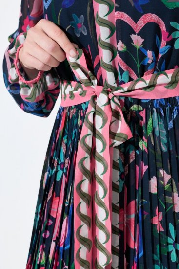 Ulla Popken 845649 Gebloemde chiffon jurk Donkerblauw - Midi jurken - Midi jurken in grote maten