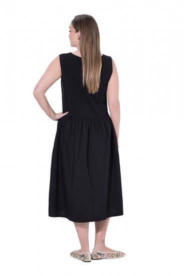 Ulla Popken 848305 Mouwloze midi-jurk met V-hals Zwart - Midi jurken - Midi jurken in grote maten
