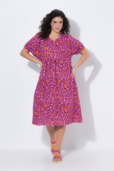 Ulla Popken 850346 Bedrukte jurk met V-hals Roze - Midi jurken - Midi jurken in grote maten