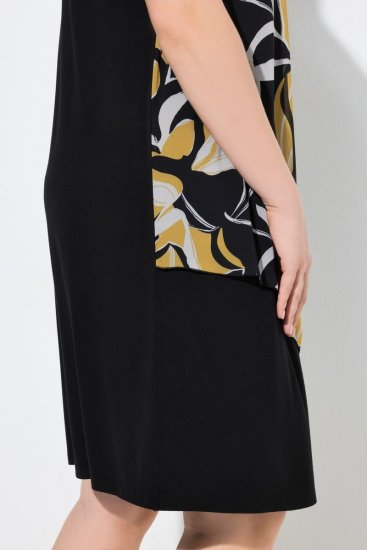 Ulla Popken 850406 Bedrukte chiffon jurk Zwart - Kleedjes - Jurken in alle maten