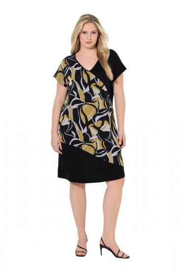 Ulla Popken 850406 Bedrukte chiffon jurk Zwart - Kleedjes - Jurken in alle maten