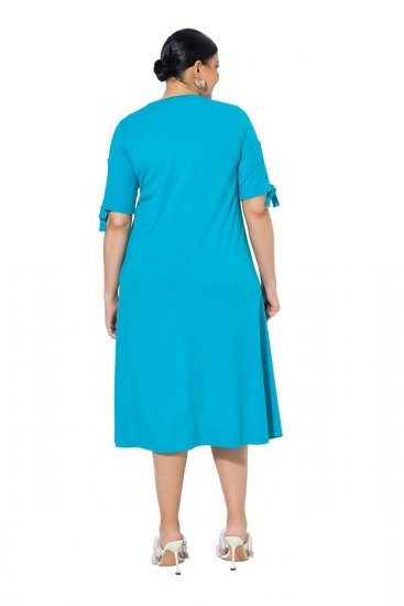 Ulla Popken 850724 Midi-jurk met korte mouwen en strikceintuur Turquoise - Midi jurken - Midi jurken in grote maten
