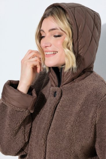 Ulla Popken 851809 Teddy jack Lichtbruin - Jassen - Damesjassen in grote maten
