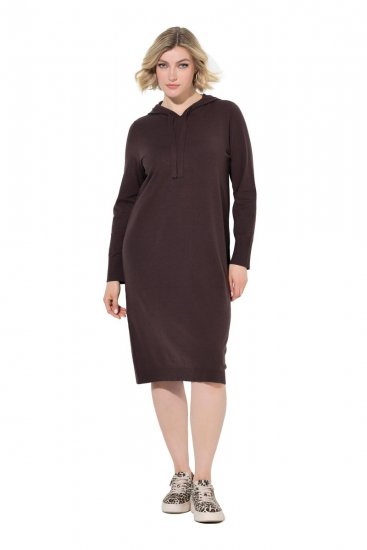 Ulla Popken 853669 Gebreide jurk met lange mouwen en capuchon Mahoniebruin - Gebreide jurken - 