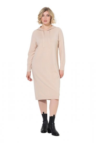 Ulla Popken 853669 Gebreide jurk met lange mouwen en capuchon Beige - Midi jurken - Midi jurken in grote maten