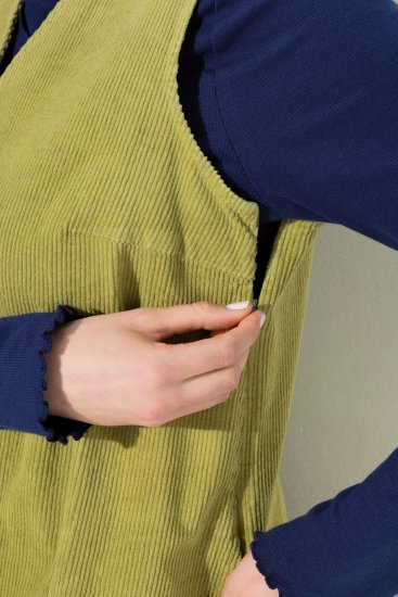 Ulla Popken 853697 Mouwloze corduroy jurk met zakken Lichtgroen - Zomerjurken - Zomerjurken in grote maten