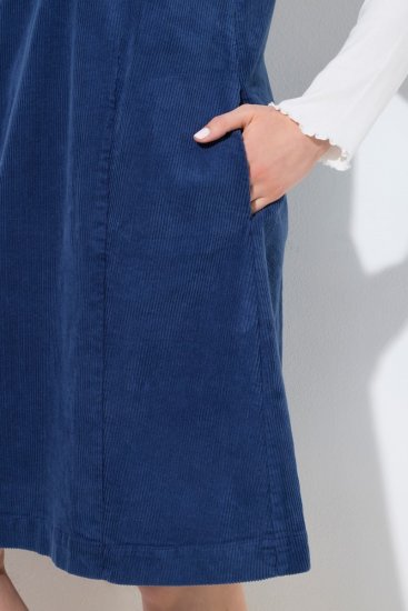 Ulla Popken 853697 Mouwloze corduroy jurk met V-hals Donkerblauw - Zomerjurken - Zomerjurken in grote maten