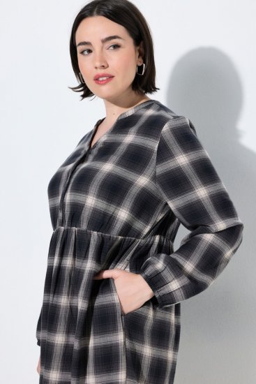 Ulla Popken 853728 Geruite jurk met ruches Zwart - Kleedjes - Jurken in alle maten