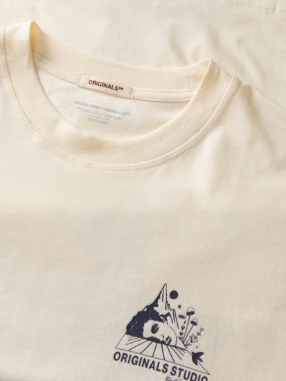 Jack & Jones Bellagio Collage Crew Neck T-Shirt Antique White - T-shirts - Grote Maten T-shirts Heren
