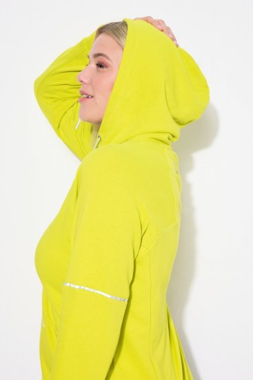 Ulla Popken Zippered Pocket and Reflective Piping Hoodie Green Apple - Sweaters & hoodies - Warme Sweatshirts, Hoodies & Truien