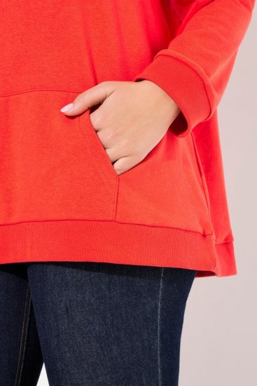 Ulla Popken Back Print Kangaroo Pocket Hoodie Hibiscus Red - Sweaters & hoodies - Warme Sweatshirts, Hoodies & Truien