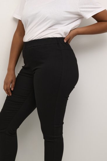 Kaffe Curve Ana Cropped Twill Jeggings Diepzwart - Jeans & Broeken in Grote Maten – Plus Size - 