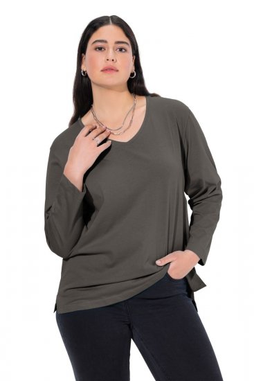 Ulla Popken Back To Basics V-Neck Relaxed Fit Cotton Tee Graphite Grey - T-shirts - T-shirts voor dames