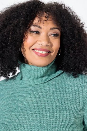 Ulla Popken Asymmetric Zipper Turtleneck Sweater Green - Sweaters & hoodies - Warme Sweatshirts, Hoodies & Truien