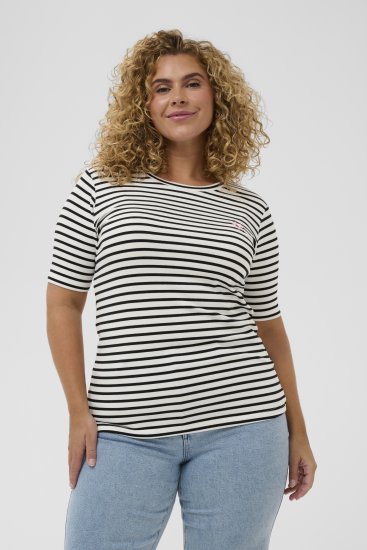 Kaffe Curve Lia Flower T-Shirt Chalk/Deep Black - T-shirts - 