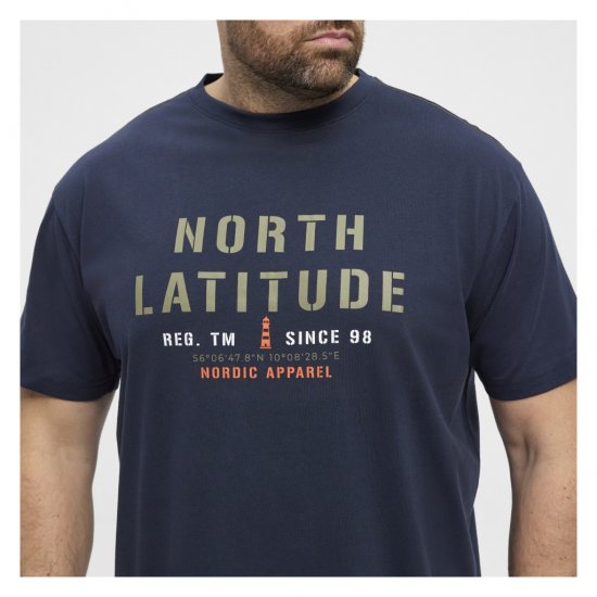North Latitude Logo T-Shirt Navy - T-shirts - Grote Maten T-shirts Heren