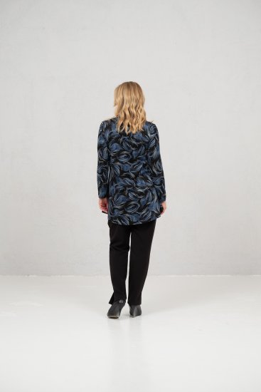 Scandinavian Caramel Swirls Tunic Blue - Bedrukte T-shirts voor dames - 